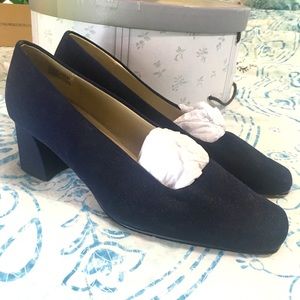 Vintage Jasmin Flex Navy Block Heel Pumps